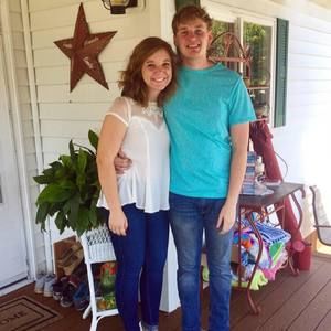 Meet your Posher, Taylor